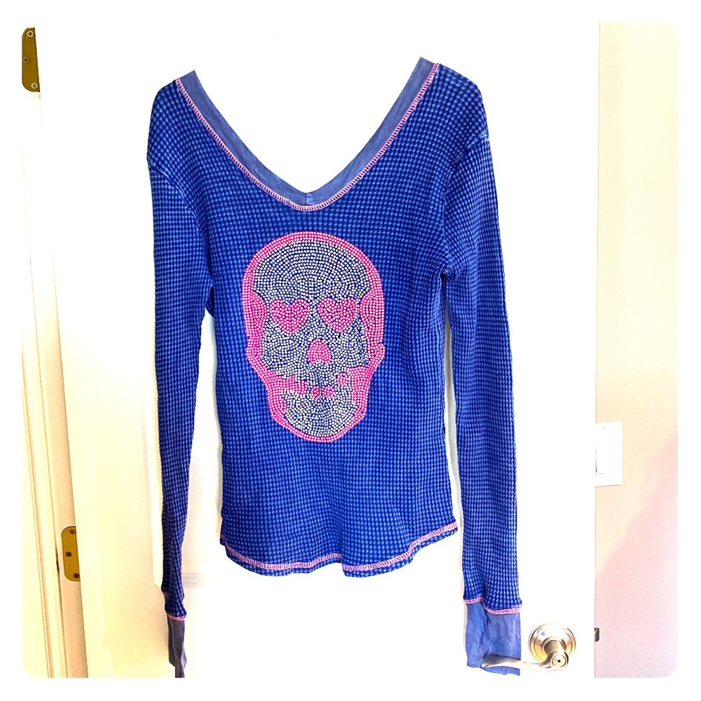 Vintage Havana thermal sequin skull top size M